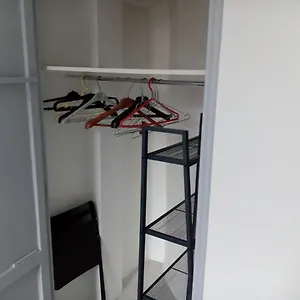 Quartier De Verdure Cours Julien La Plaine Chambre Privée Dans Apartamento